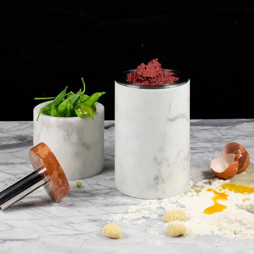 Platzsparendes Zubehör für Küchengeräte aus Marmor, Holz und Stahl - Astoria