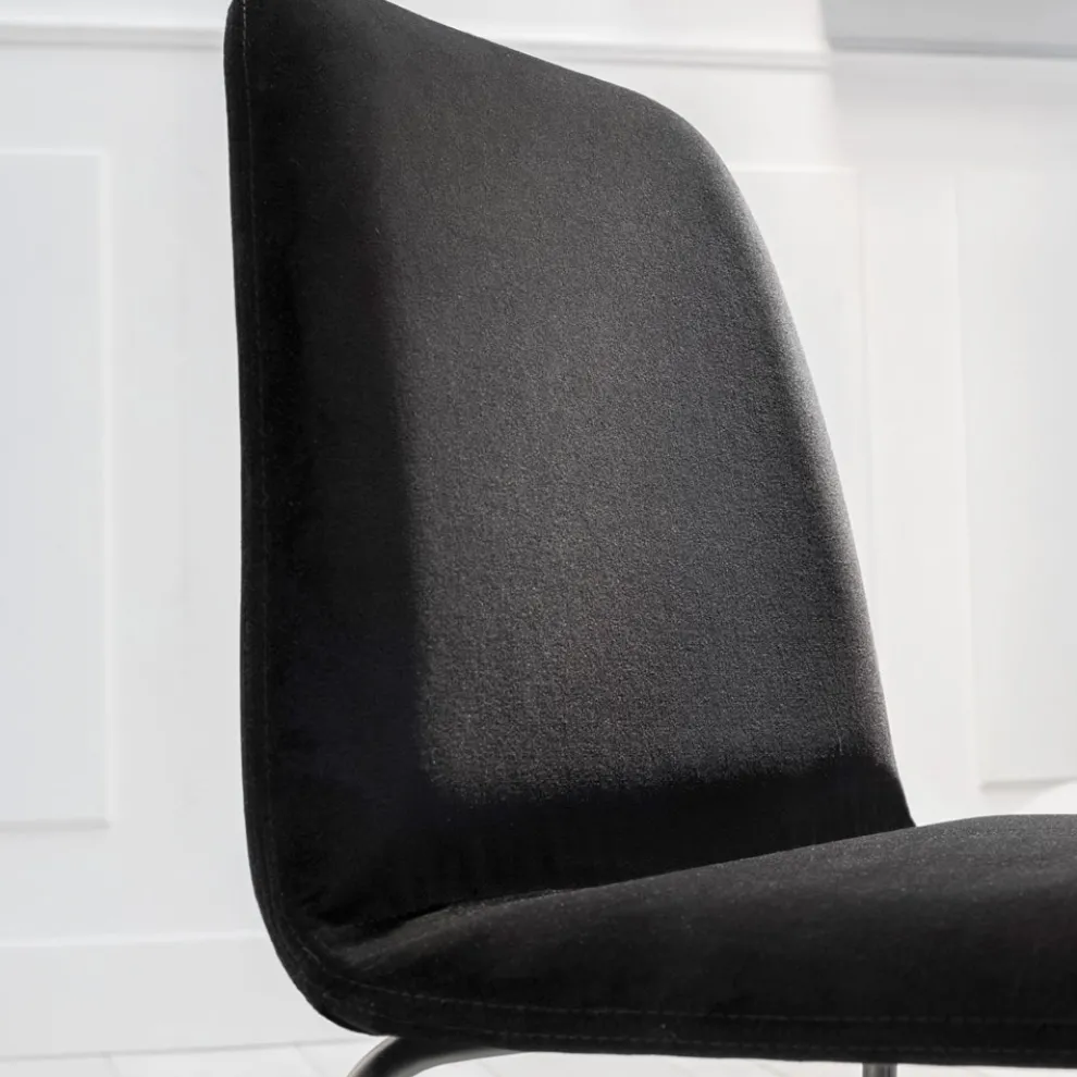 Wertvoller Stoffstuhl mit Metallbasis Hergestellt in Italien, 2 Stück - Molde