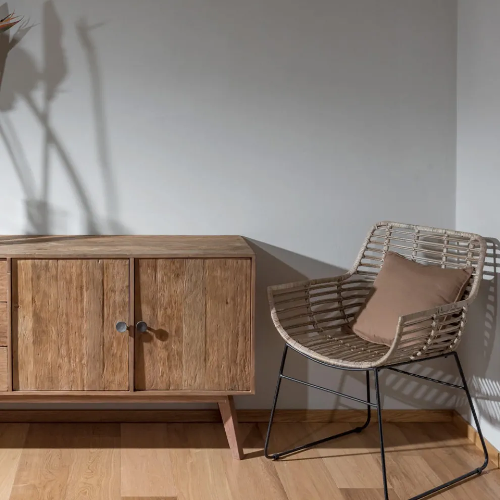 Wohnzimmersessel aus Kubù-Rattan und Eisenstruktur - Slide