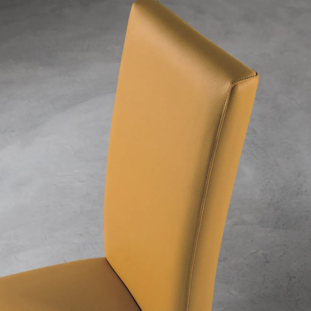 Wohnzimmerstuhl aus Holz und Kunstleder Sitzdesign Made in Italy - Agostina